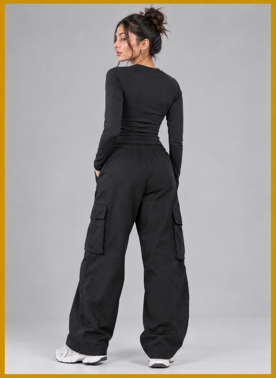 The Aura Ultra-Lightweight Thumbhole Tee