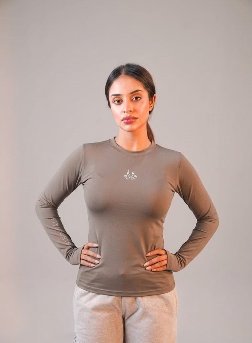The Aura Ultra-Lightweight Thumbhole Tee