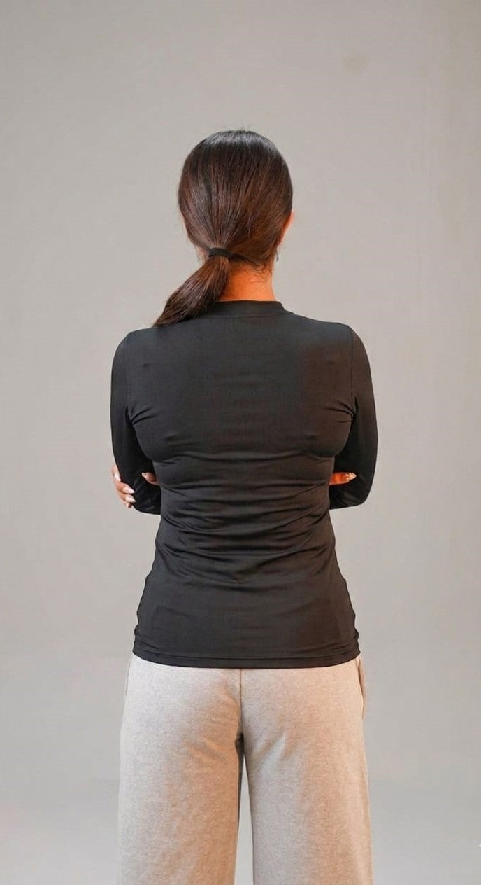 The Aura Ultra-Lightweight Thumbhole Tee