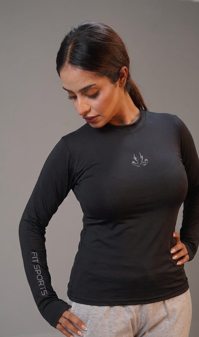 The Aura Ultra-Lightweight Thumbhole Tee