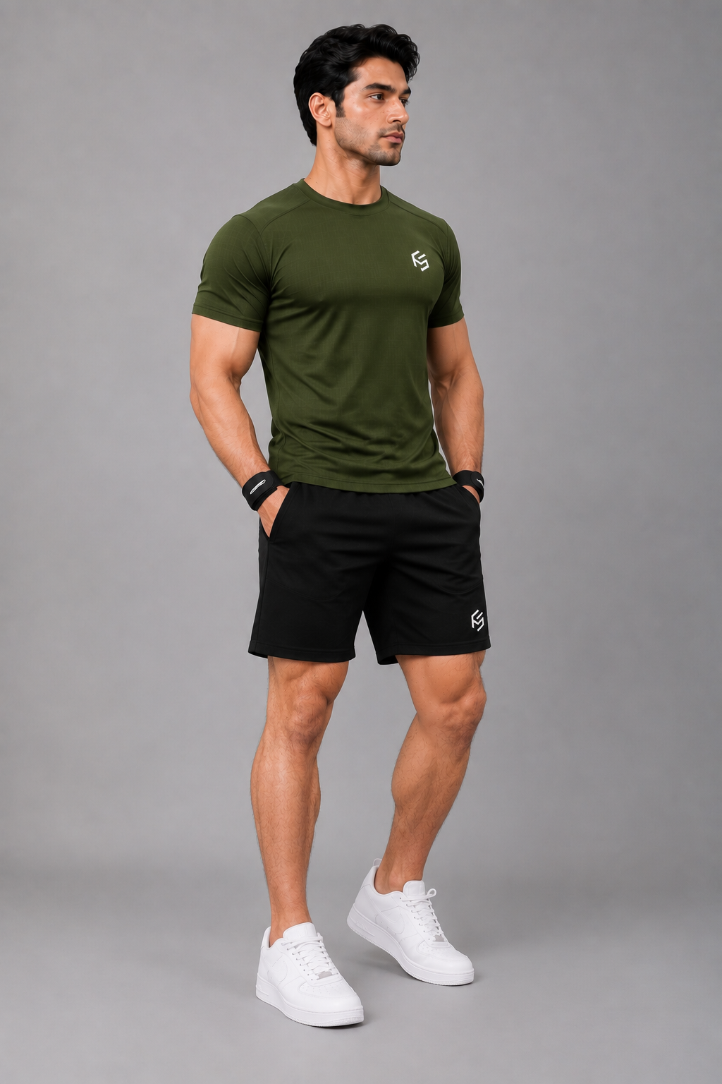 Men’s Performance Regular-Fit Tee